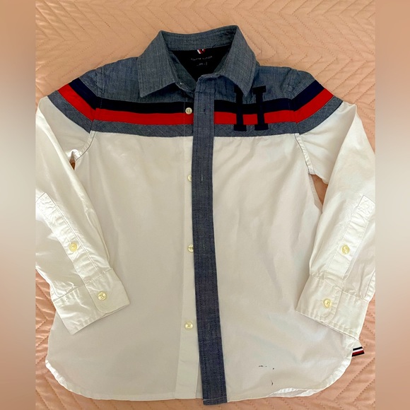 Tommy Hilfiger Other - Tommy Hilfiger shirt